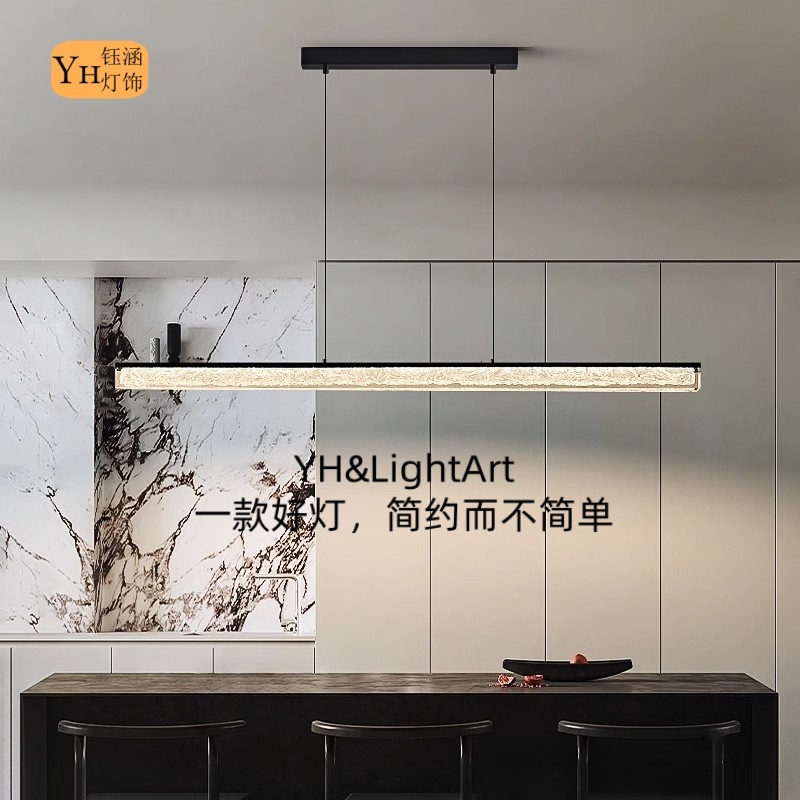 意式轻奢风极简一字长条灯2025新款现代吧台高端大气餐桌餐厅吊灯