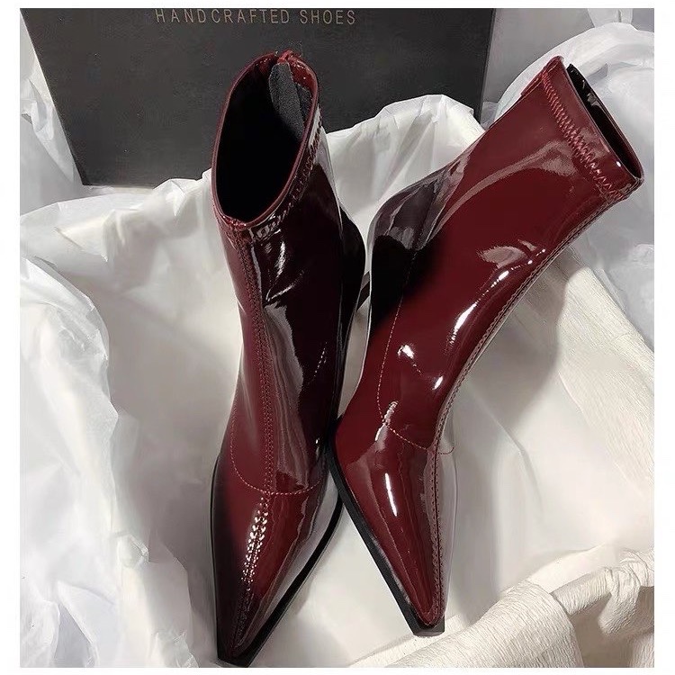 短靴2025年秋冬新款欧美百搭尖头漆皮复古瘦瘦阔腿裤必备鞋