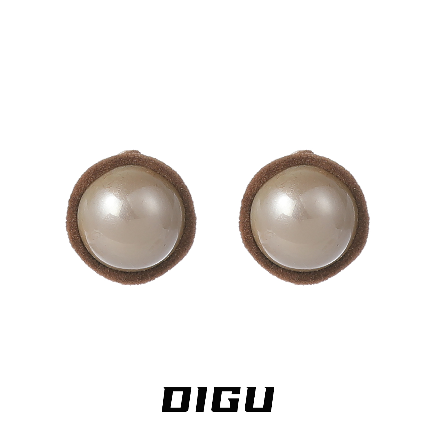 嘀咕家 铜合金仿珍珠耳饰 法式咖色毛绒珍珠耳环秋冬温柔耳钉耳饰