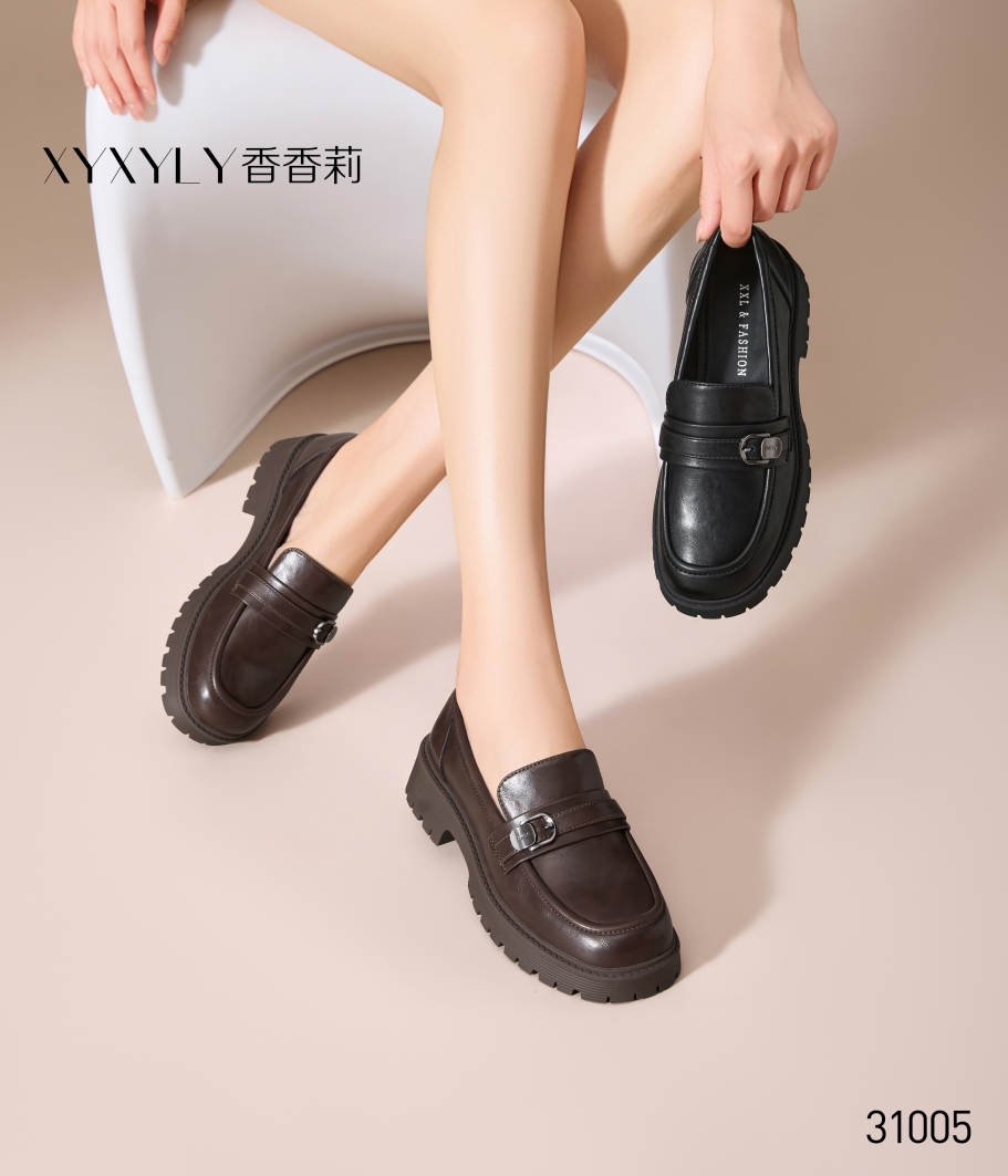 香香莉女鞋31005新款时尚软皮百搭舒适粗跟中跟乐福鞋女2025春秋