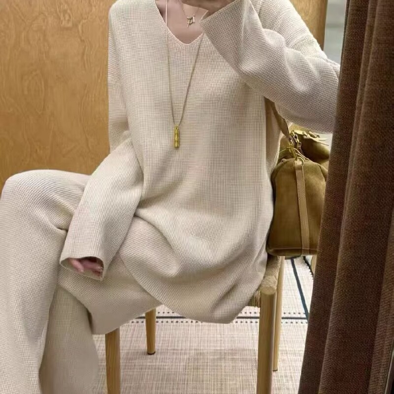 孕妇套装秋冬新款松弛感慵懒风领针织孕妇上衣+可调阔腿裤两件套