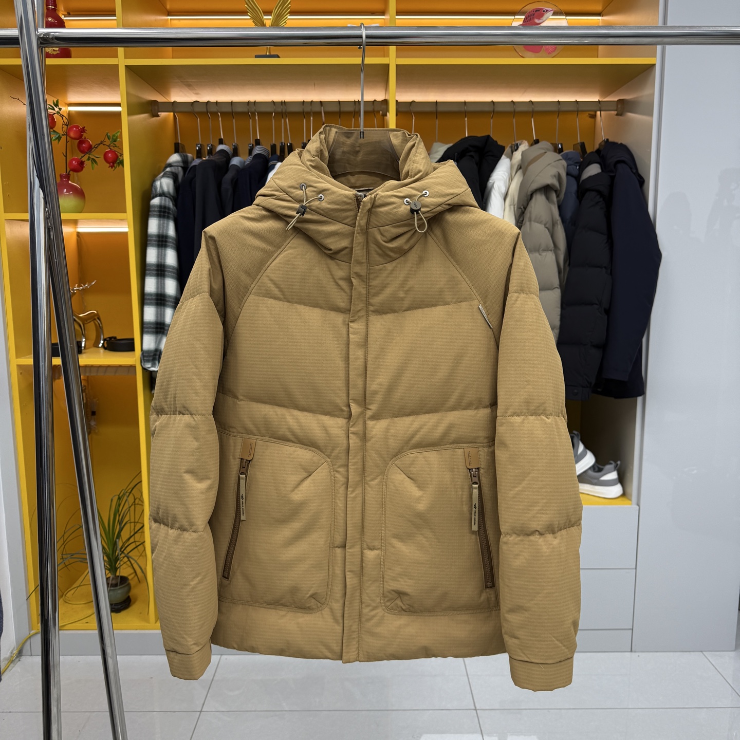 HW896男款鹅绒服户外防寒时尚宽松连帽设计男士秋冬保暖外套