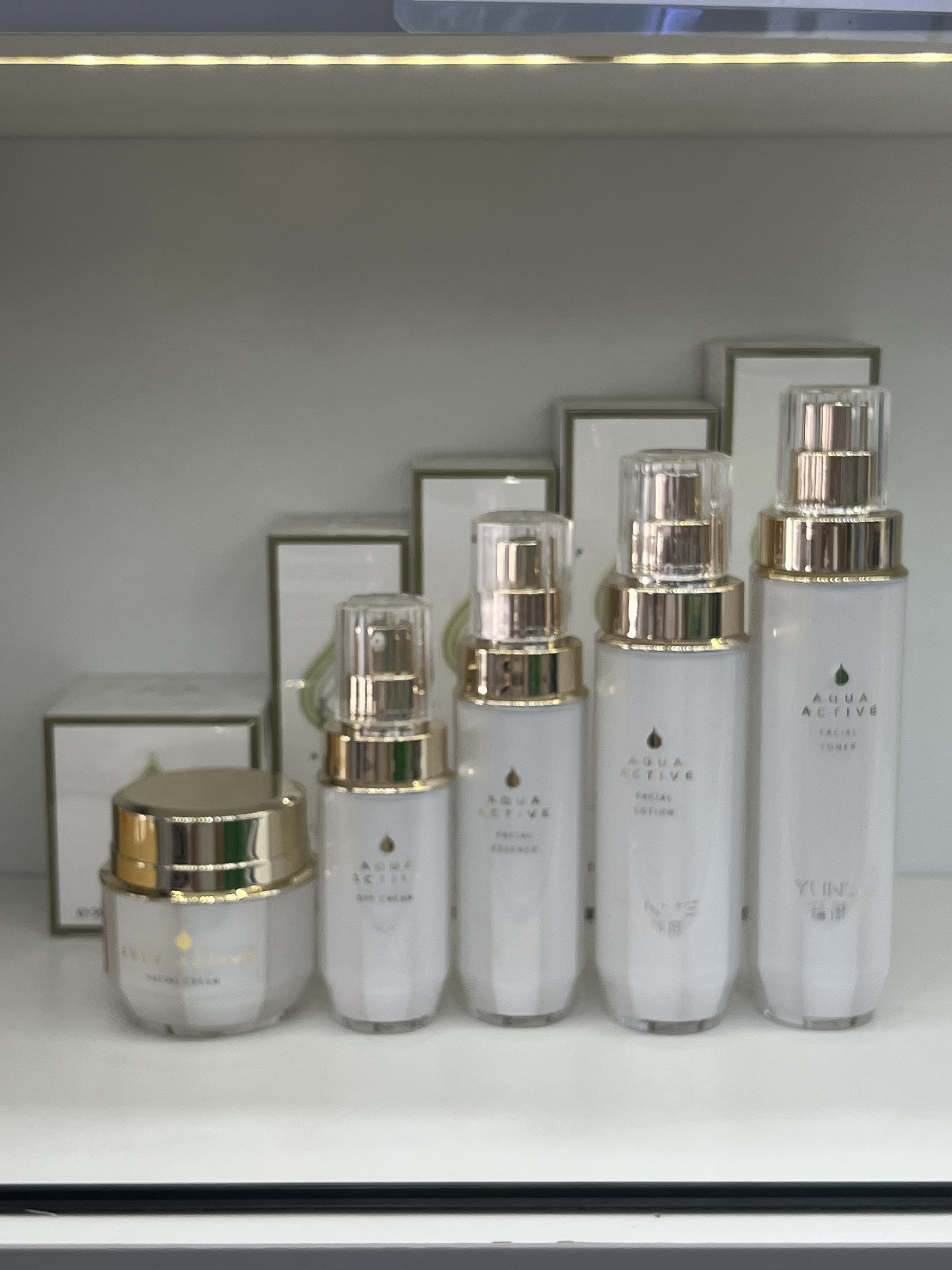 蕴丽思紧致焕活组合水晶系列面霜