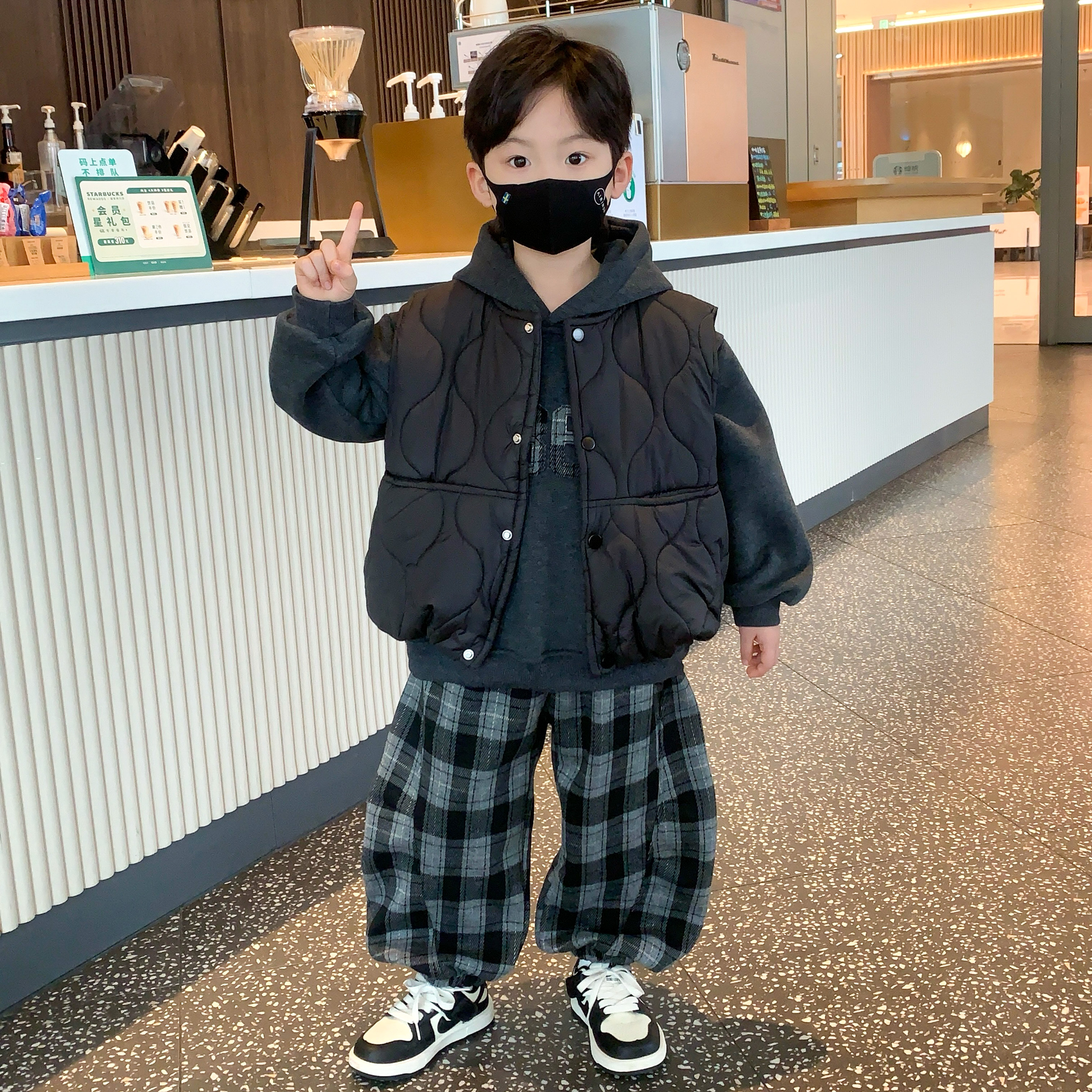 男童加绒套装冬装2025新款男孩韩范痞帅儿童卫衣宝宝棉马甲三件套