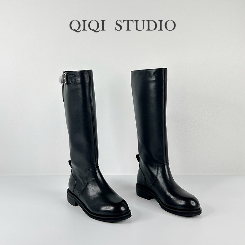 【柒柒】3.5cm/头层牛皮/黑色复古英伦风骑士靴圆头皮带扣长靴女