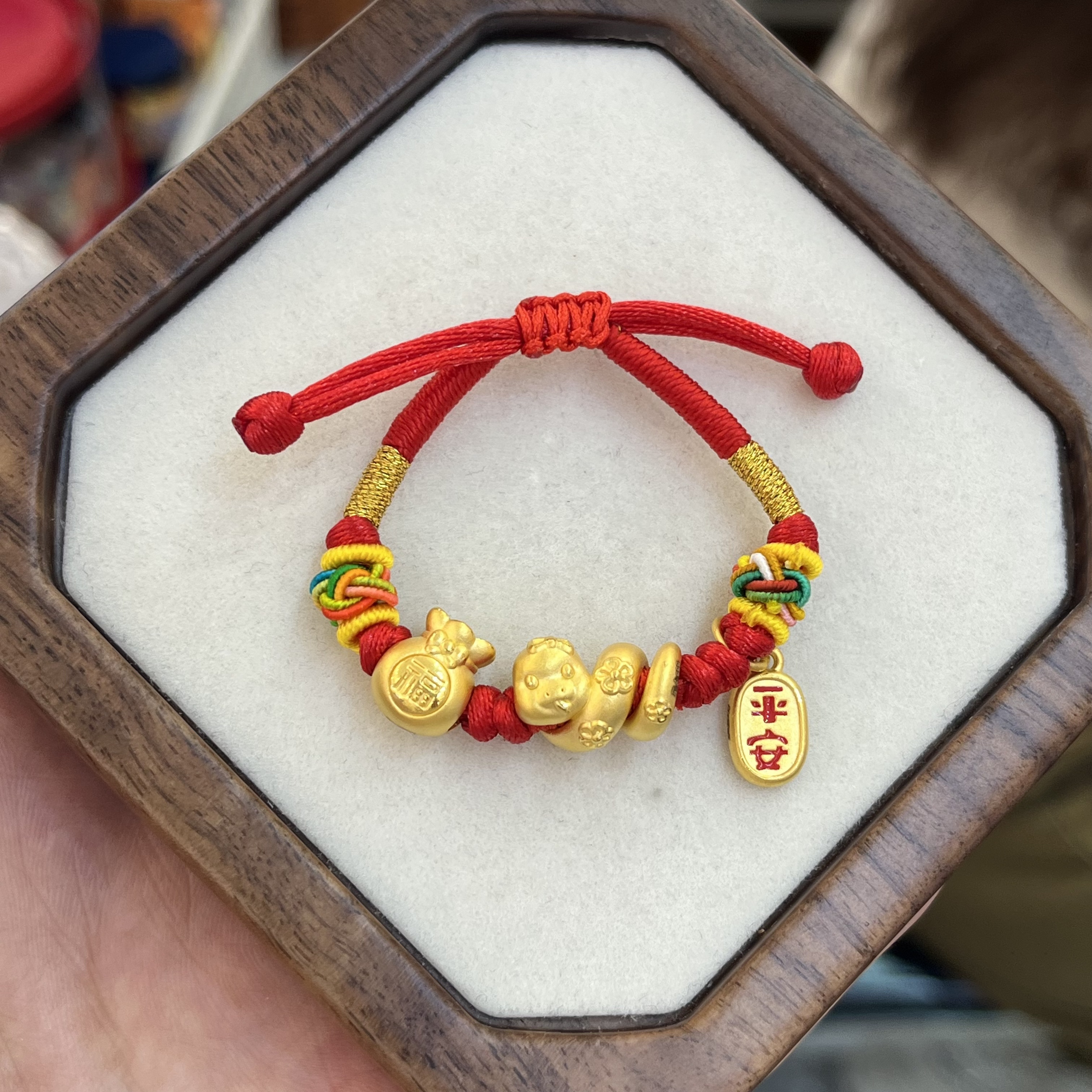 小众满分礼物生肖蛇花花蛇转运珠平安喜乐黄金生活必备平价金手镯