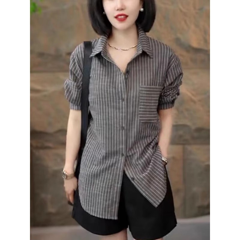 拉夏贝尔小众条纹衬衫上衣女2025秋季新款今年流行长袖显瘦打底衫