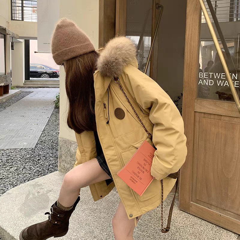 黄色羽绒服女冬2025新款设计感大毛领工装派克服炸街白鸭绒厚外套