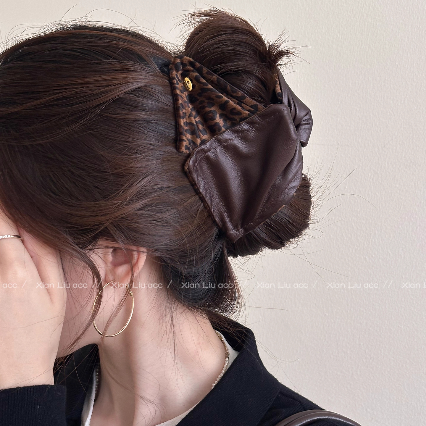 复古金标豹纹三角抓夹女秋冬高级感后脑勺盘发鲨鱼夹气质发夹发饰