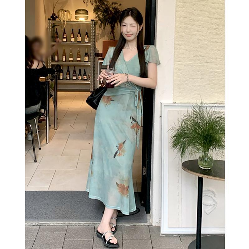 大码胖法式气质领显白显瘦收腰连衣裙女装夏季新款外穿长裙子