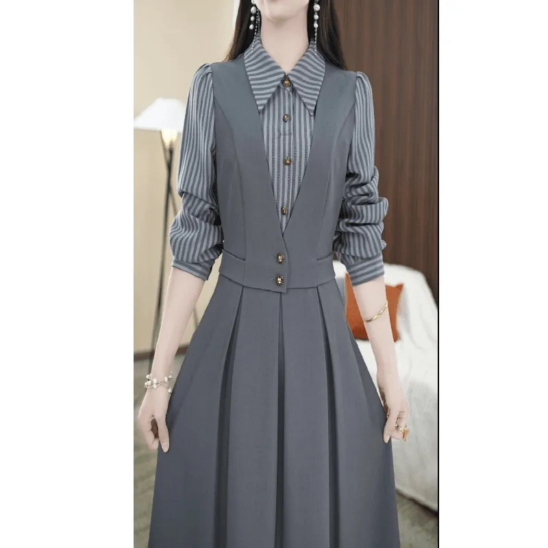 2025秋季新款时尚假两件长袖连衣裙气质收腰显瘦条纹拼接休闲裙子