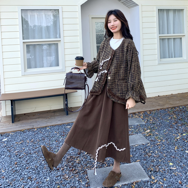 美拉德色小香风粗花呢洋气短外套半身裙套装两件套女秋冬2025新款