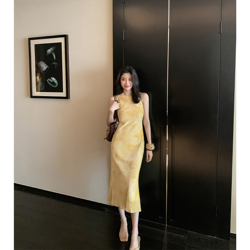 【ALONE SAVOR】龍喜儿 灼华 优雅温柔圆领无袖收腰碎花长裙J545