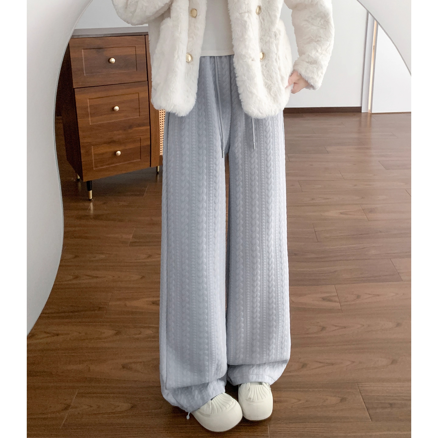 蓝色休闲百搭爱心提花阔腿裤女秋冬2025新款高腰加绒慵懒风直筒裤