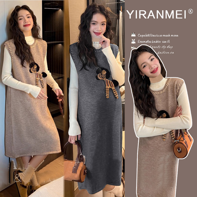 孕妇套装2025秋冬新款网红时尚减龄显瘦木马马甲与半高领打底套装