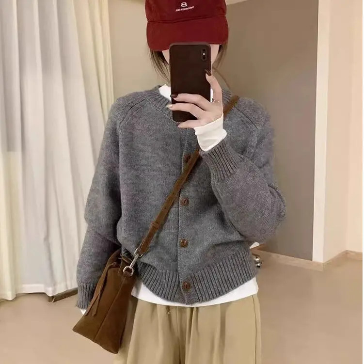 开衫毛衣网红百搭羊绒宽松秋冬女装气质短款时尚复古加厚慵懒风