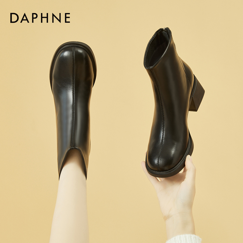 达芙妮英伦风时装靴女粗跟瘦瘦靴粗跟2025年春夏款式百搭短靴女