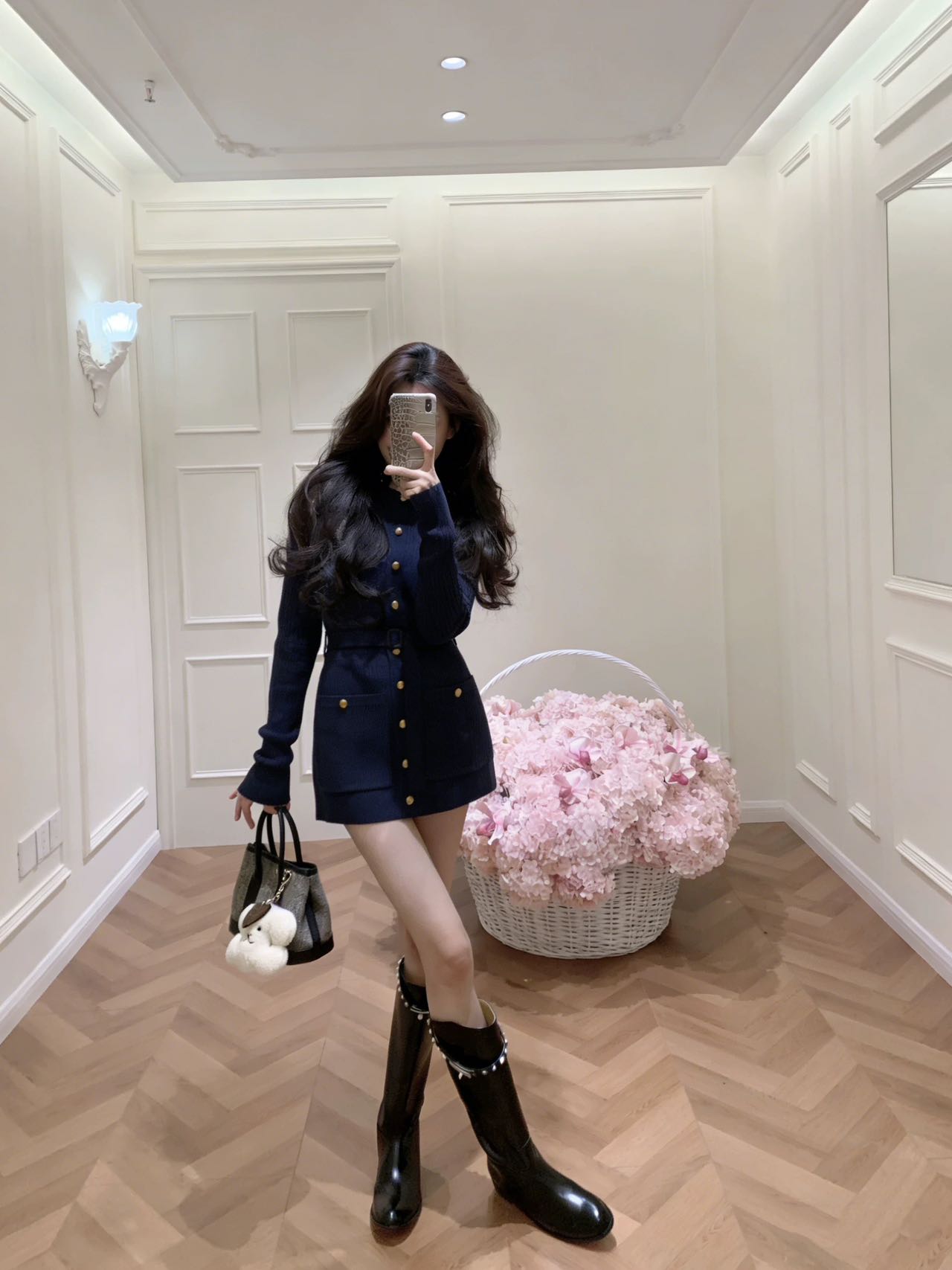 2025新款法式气质长袖连衣裙秋冬名媛洋气冬季韩版内搭包臀短裙子