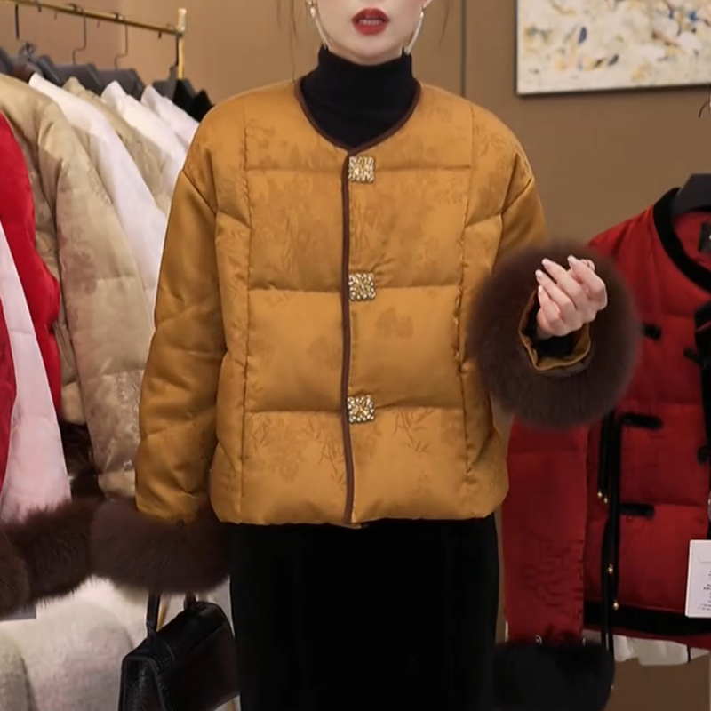 简约日常通勤保暖爆款复古氛围感上衣2025冬季新款国风短款棉服女