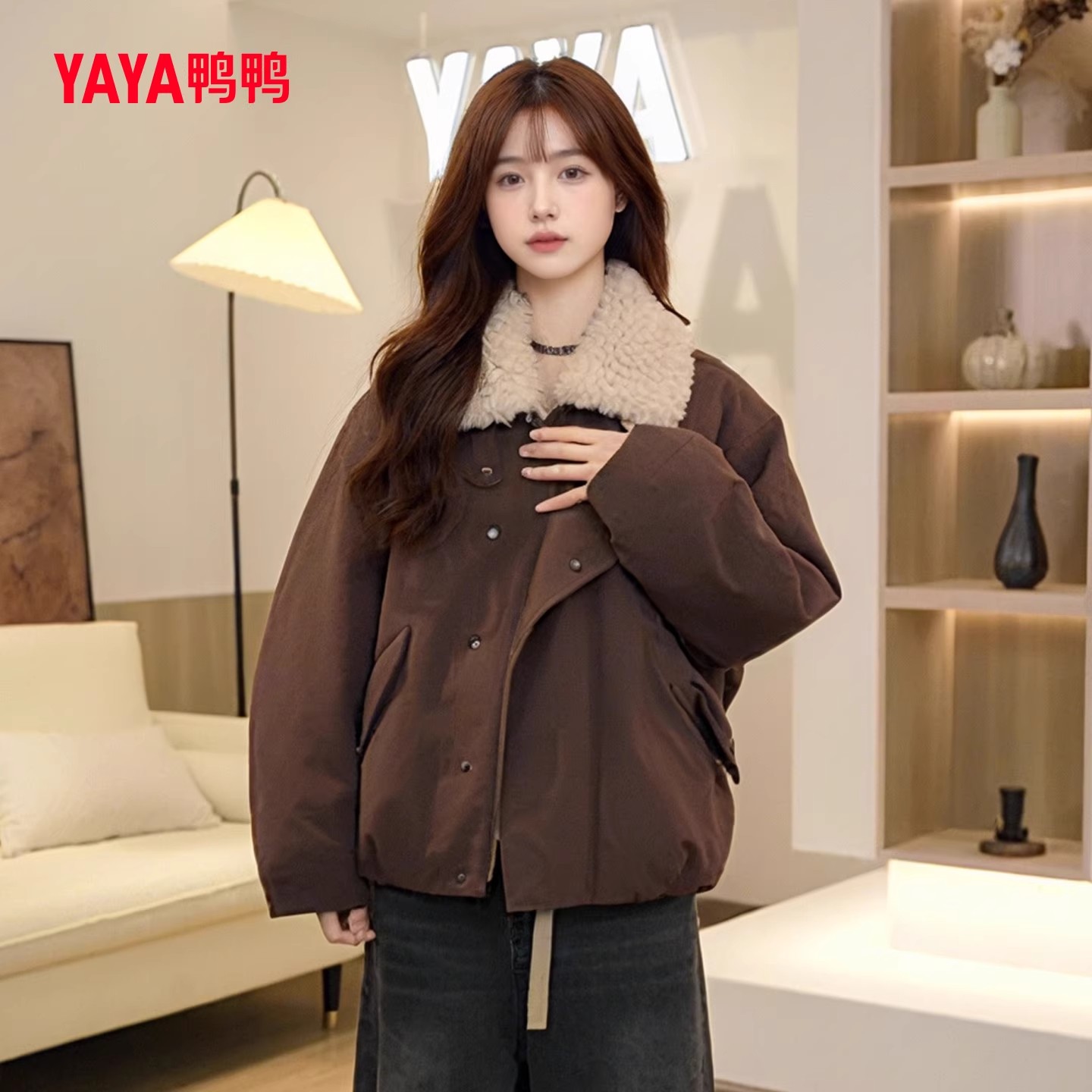 YAYA/鸭鸭品牌正品短款羽绒服女冬季2025新款大牌时尚加厚外套