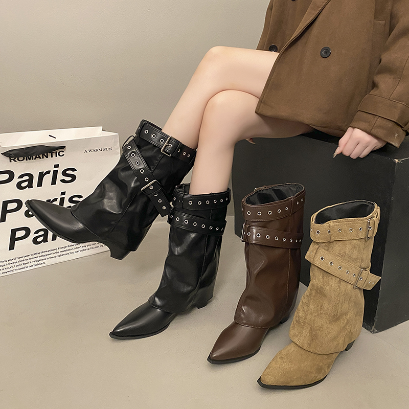 复古粗跟中筒靴女2025新款秋季百搭尖头西部牛仔靴皮带扣裤管靴子