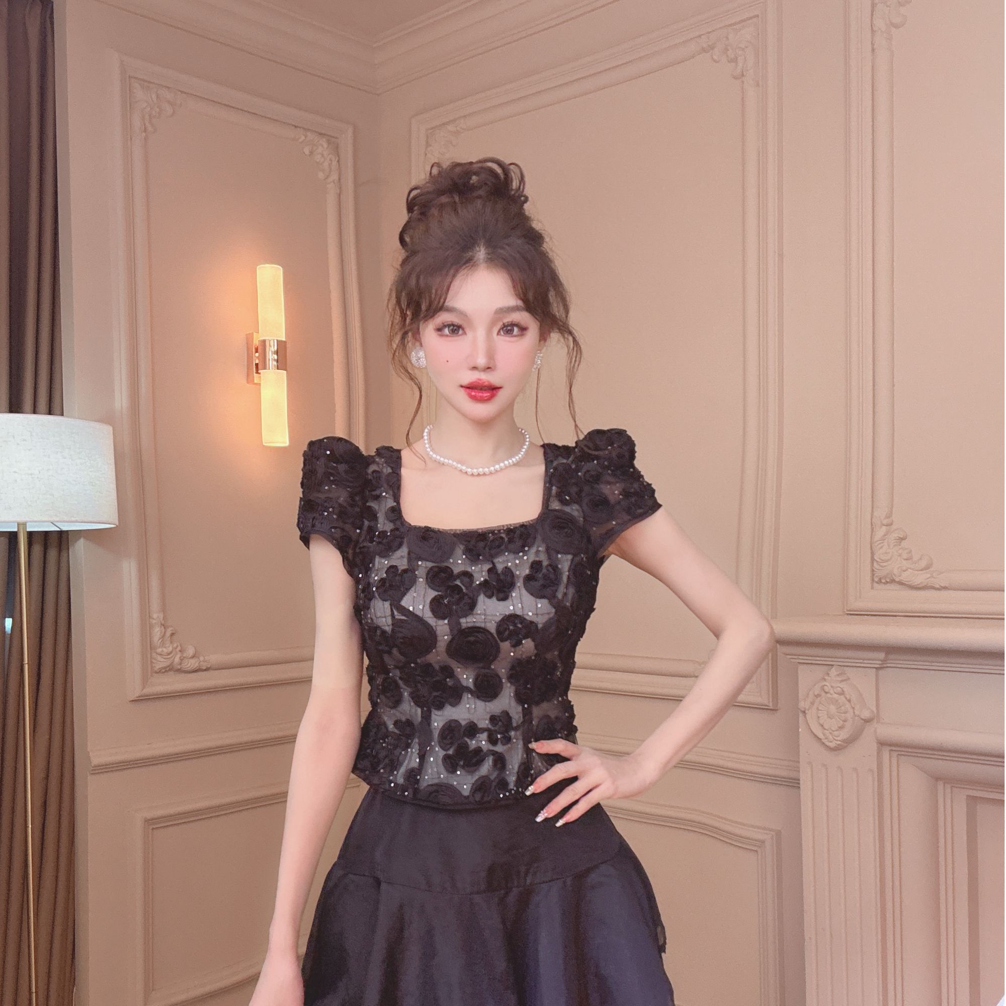 【CC专属】新款黑色提花设计盖肩袖设计遮肉显瘦高级大气款-11604