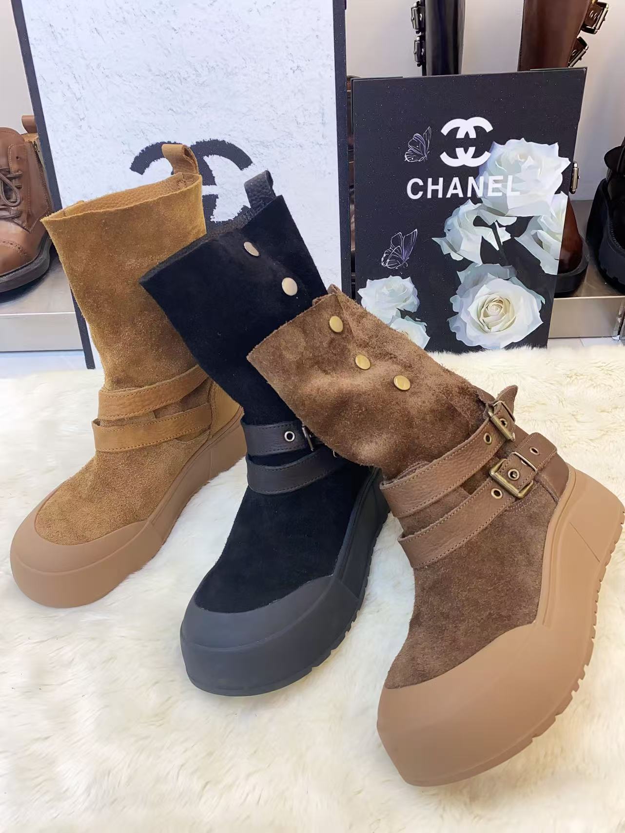 时装靴马丁靴秋冬雪地靴短靴高帮冬季女靴牛反绒一鞋两穿