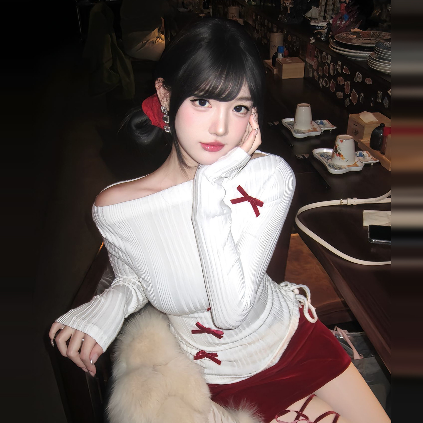 纯欲辣妹套装女早秋季露肩一字领打底衫上衣穿搭红色包臀半身裙子