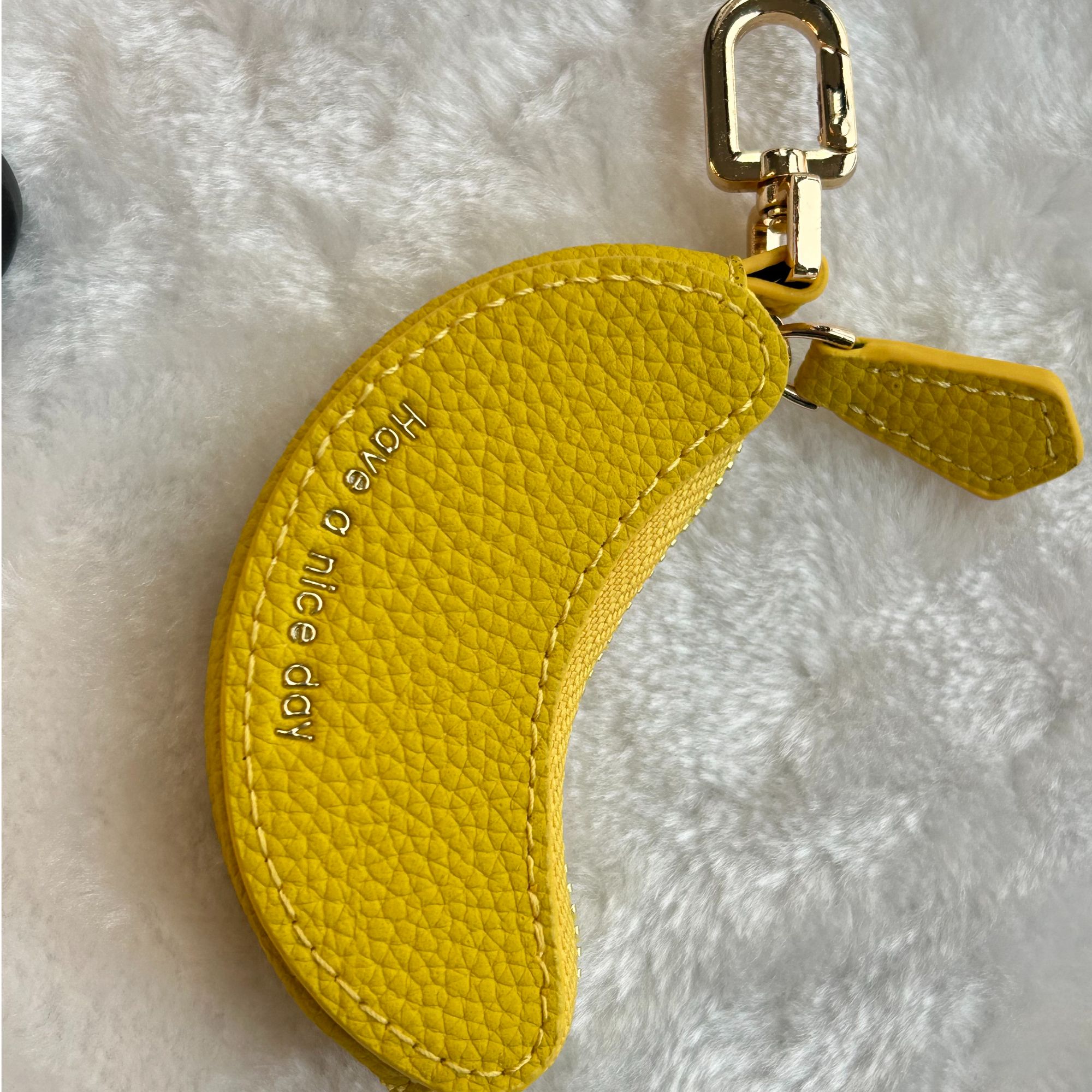 ins风水果香蕉造型挂饰个性钥匙扣可爱迷你零钱包硬币包