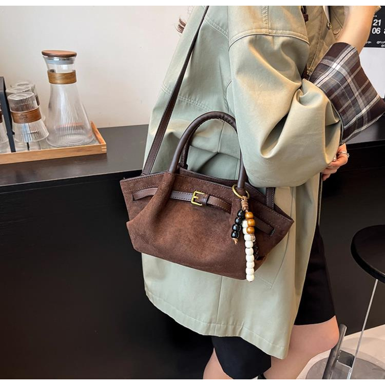 气质通勤洋气豹纹单肩斜挎设计感高级百搭2025秋季女式手提水桶包