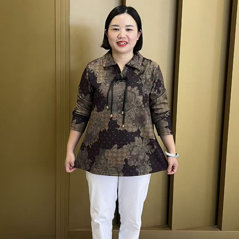 中老年女装胖妈妈秋冬新款加大加肥大翻领印花显瘦长袖大码上衣