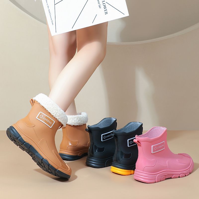 时尚大码矮帮雨靴耐磨水靴女成人学生防水防滑中筒耐酸碱胶鞋保暖