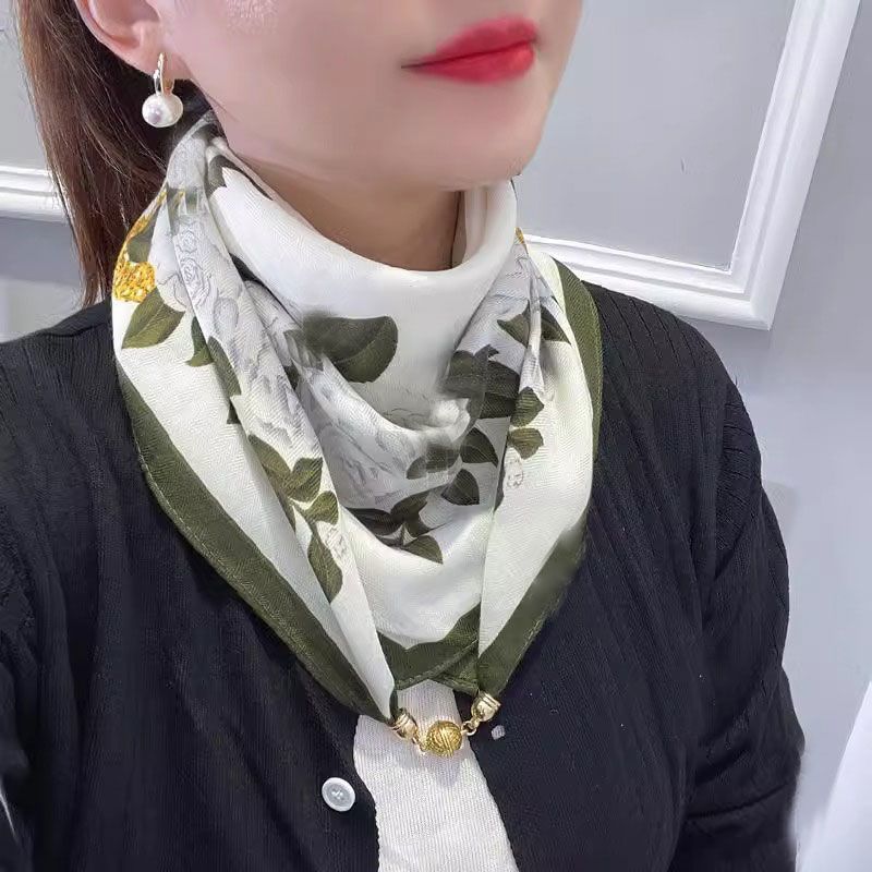 磁吸扣新款棉麻方巾春秋丝巾女百搭高级感围巾回字纹方巾护颈围脖