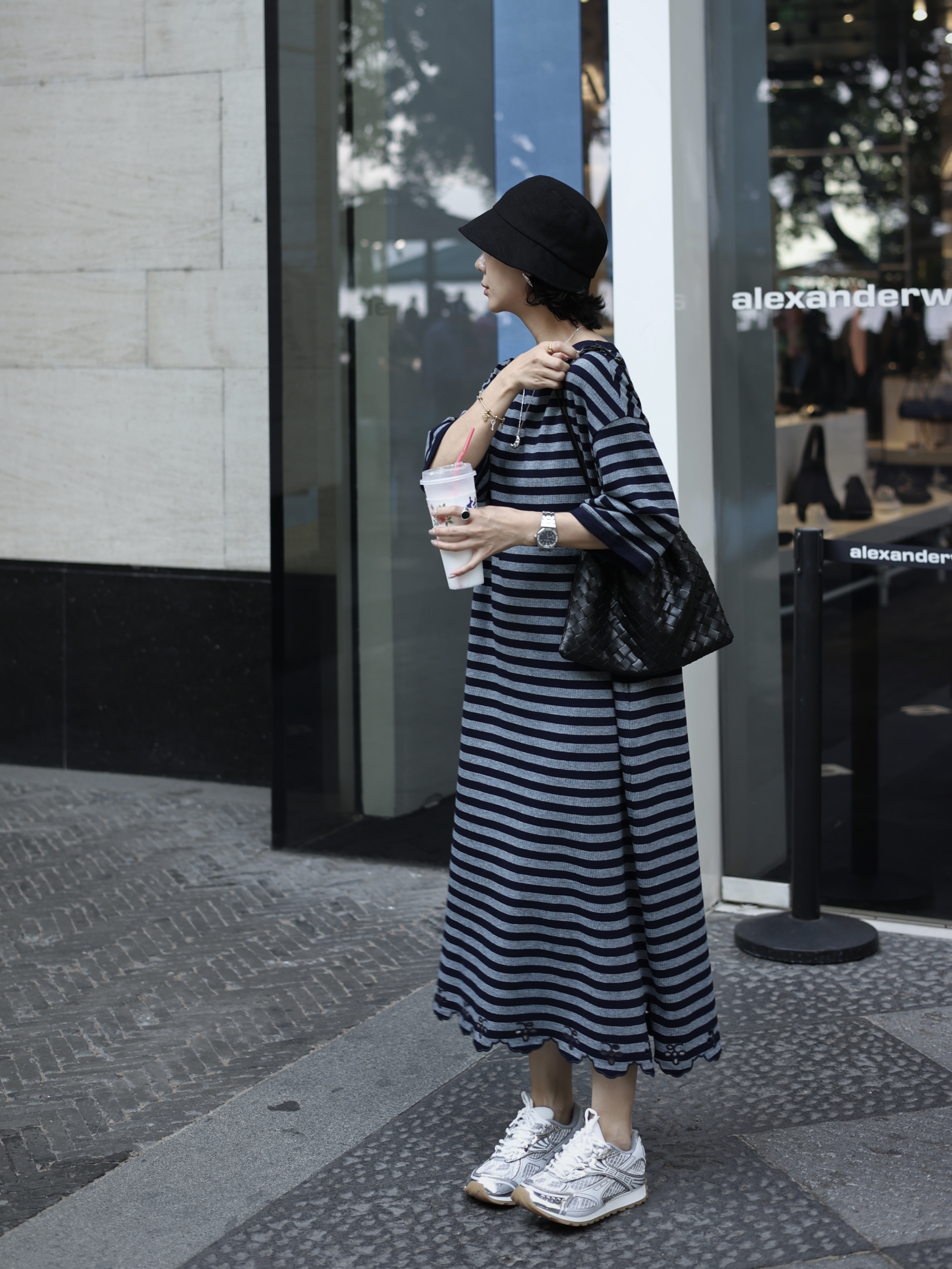 TT设计师【扶桑树】夏季时尚气质小众简约设计感条纹连衣裙TT190353