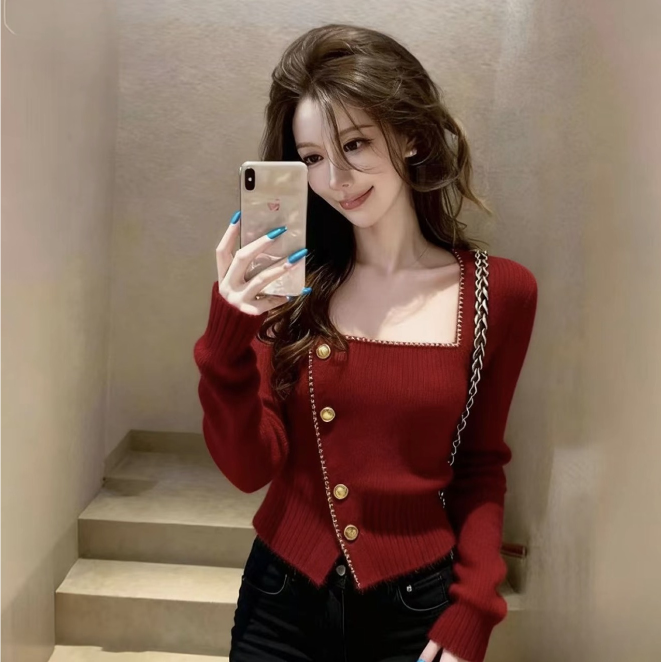 法式复古风气质方领针织衫秋冬新款大码女装慵懒时尚百搭别致上衣