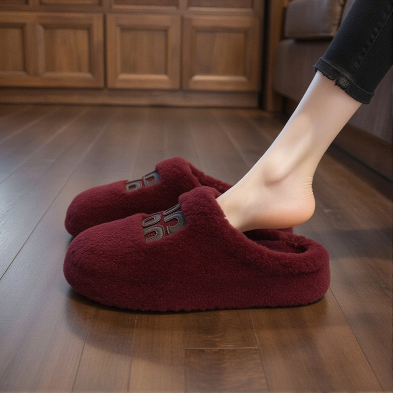 羊羔绒包头毛毛拖鞋女外穿2025新款秋冬厚底字母超软一脚蹬棉拖鞋
