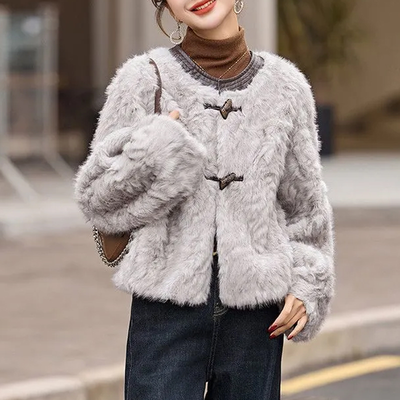 温柔韩系氛围感日常通勤保暖上衣2026秋冬季新款时尚百搭短外套女