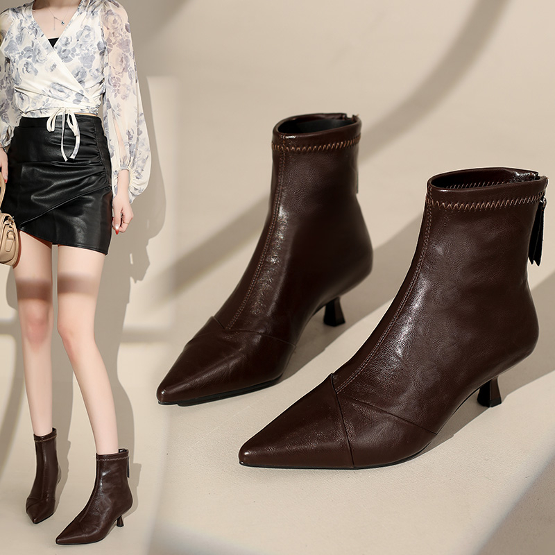 欧美尖头高跟靴时尚细跟短靴女2025新款靴子短筒靴黑色气质瘦瘦靴