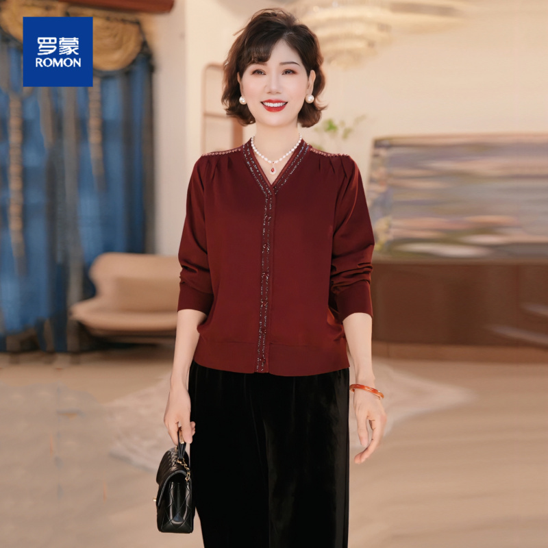 罗蒙妈妈秋装针织衫套装2025新款洋气中老年女装小衫上衣服两件套