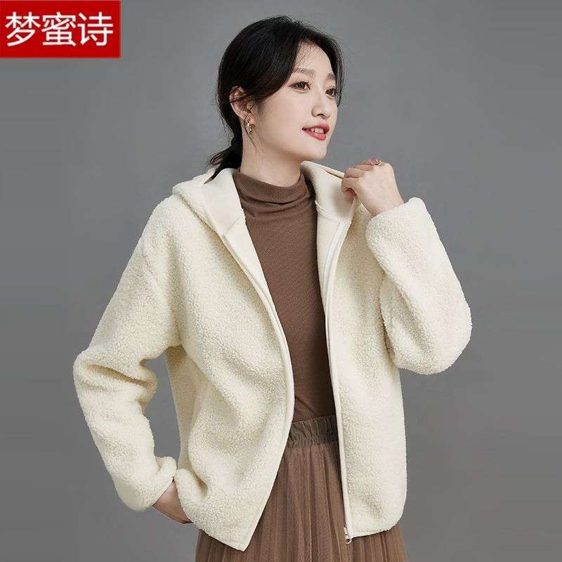 女士秋冬外套短款洋气外穿仿羊羔绒连帽开衫上衣宽松新款加绒保暖