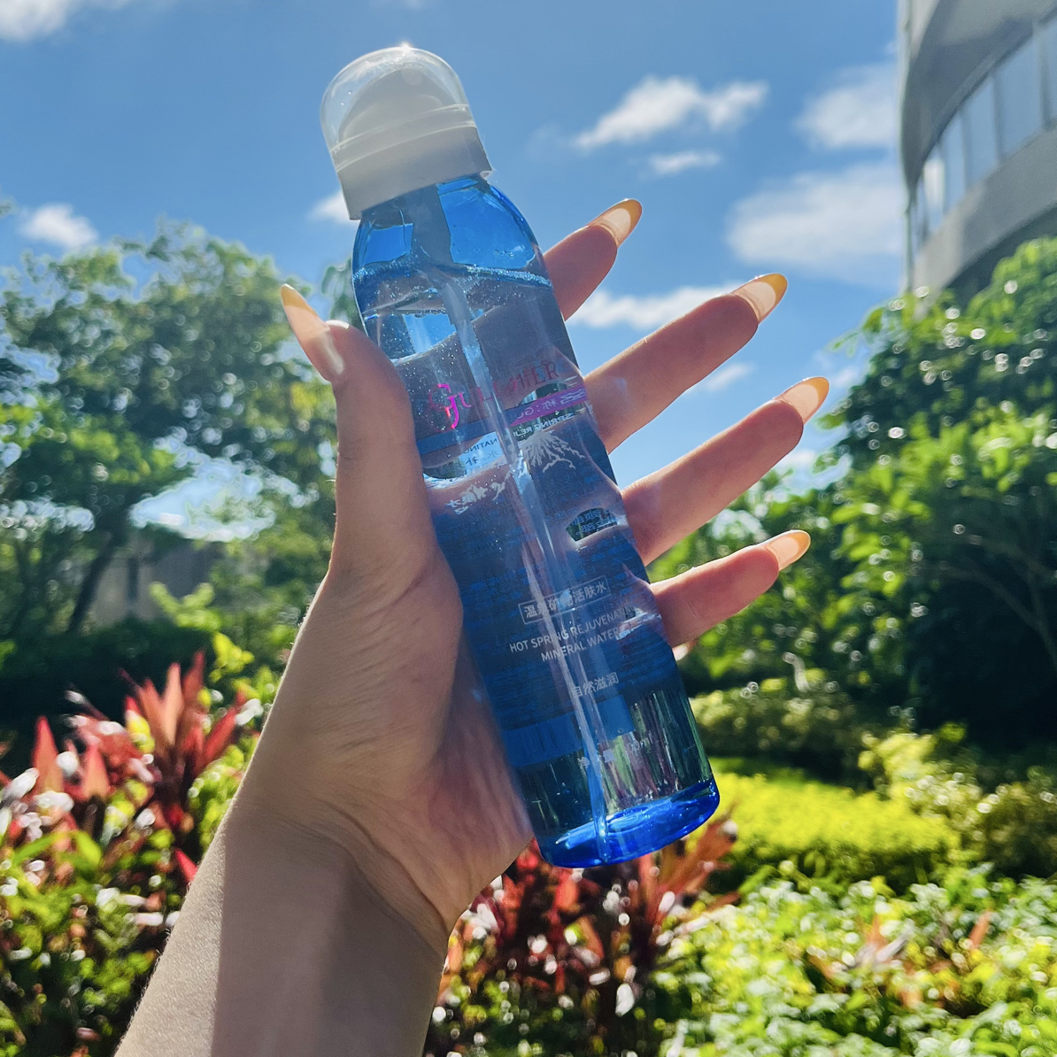 GULIMIER古丽米尔温泉矿物保湿喷雾定妆水净透水感护肤活肤水送二