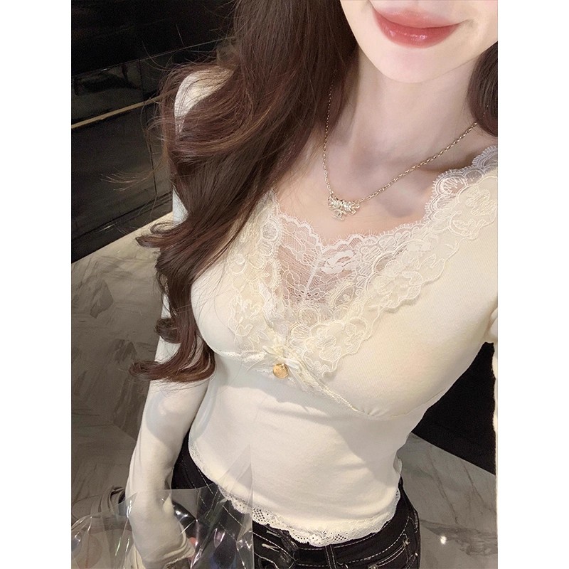 纯欲风V领蕾丝拼接内搭打底衫女秋冬新款辣妹修身设计感长袖上衣