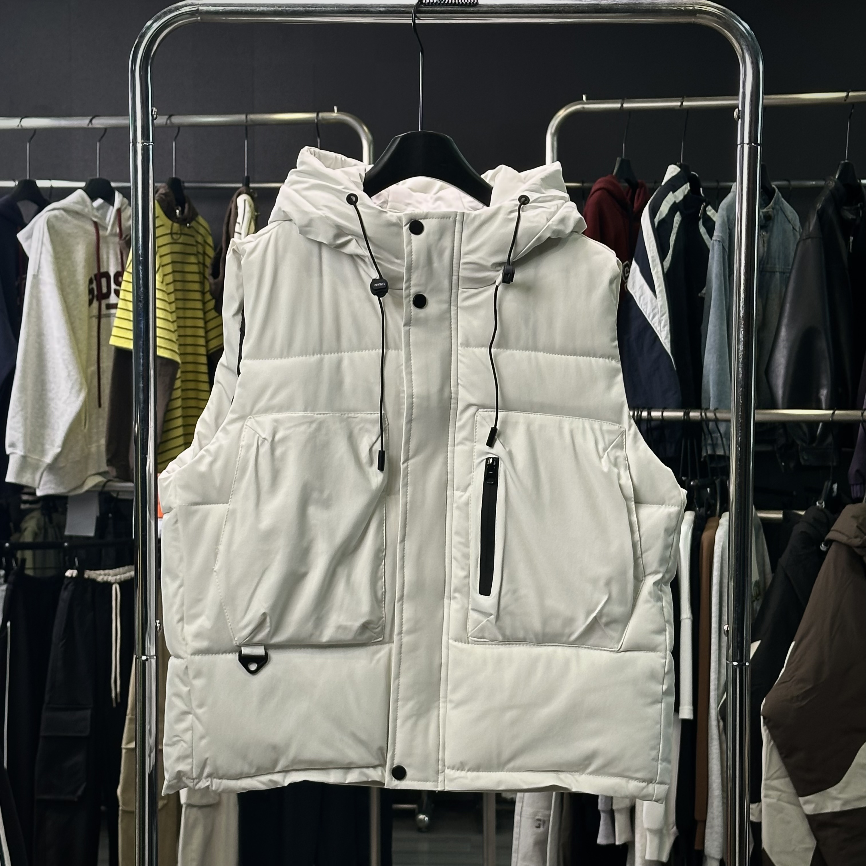 【实体现货库存】男童加厚保暖马甲冬季连帽防风时尚加厚马甲8812