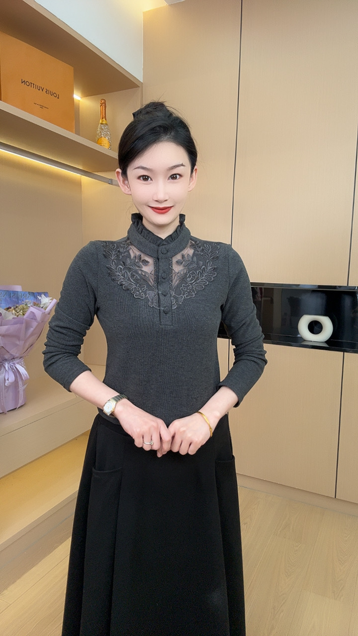 花边领设计镂空百搭气质显瘦加绒加厚女士长袖小衫打底衫衬衫