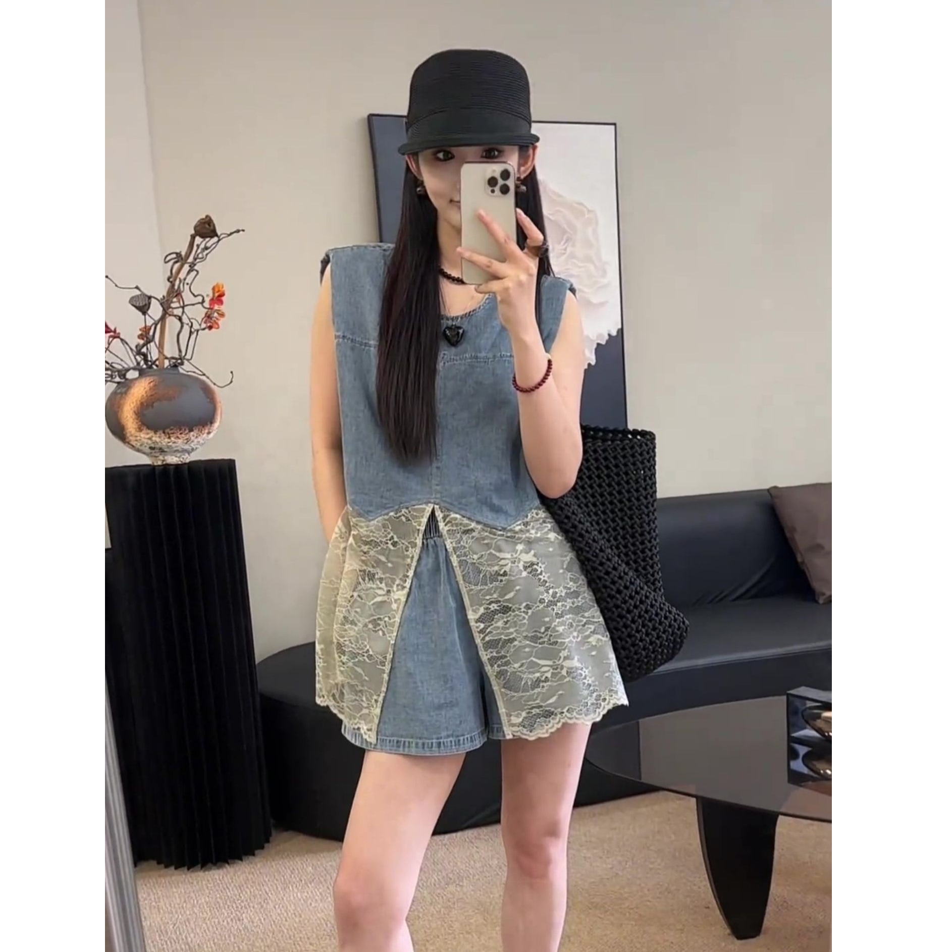 高级感时尚牛仔套装女夏季2025新款设计感气质拼接蕾丝高腰短