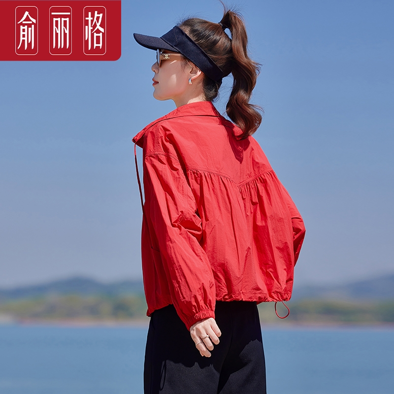 户外流行防晒衣短款韩版夏季外套2025宽松新款女红色小个子
