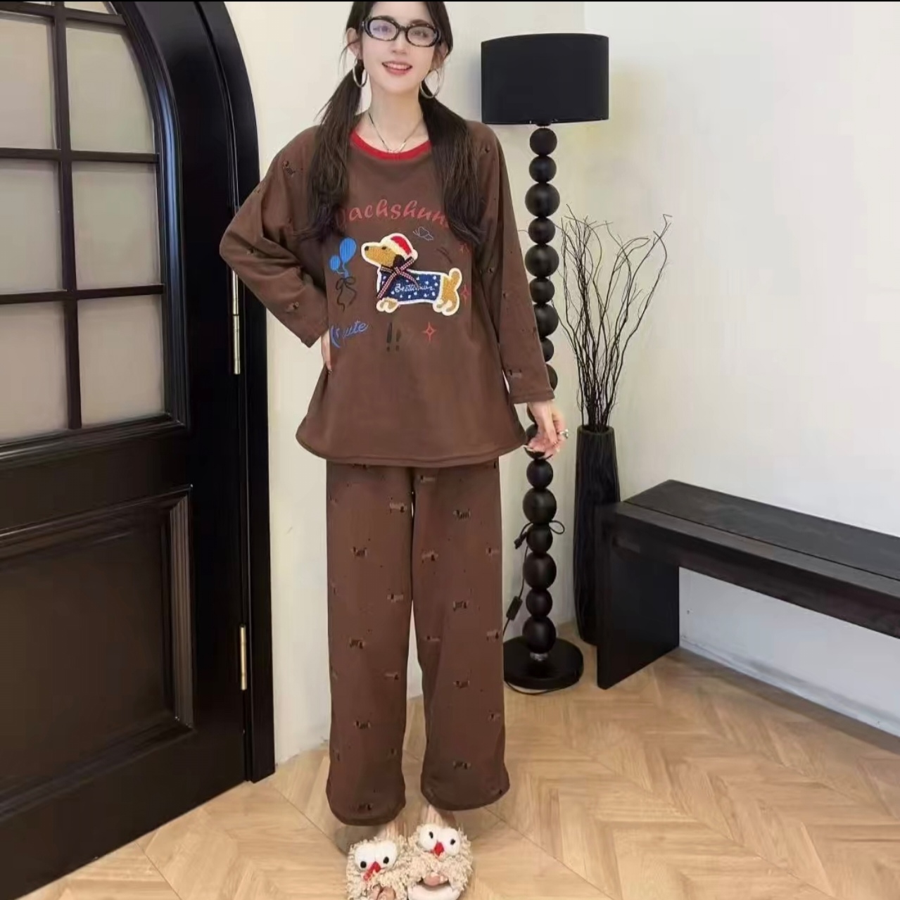 3166大妈暖暖绒毛巾绣狗狗睡衣家居服