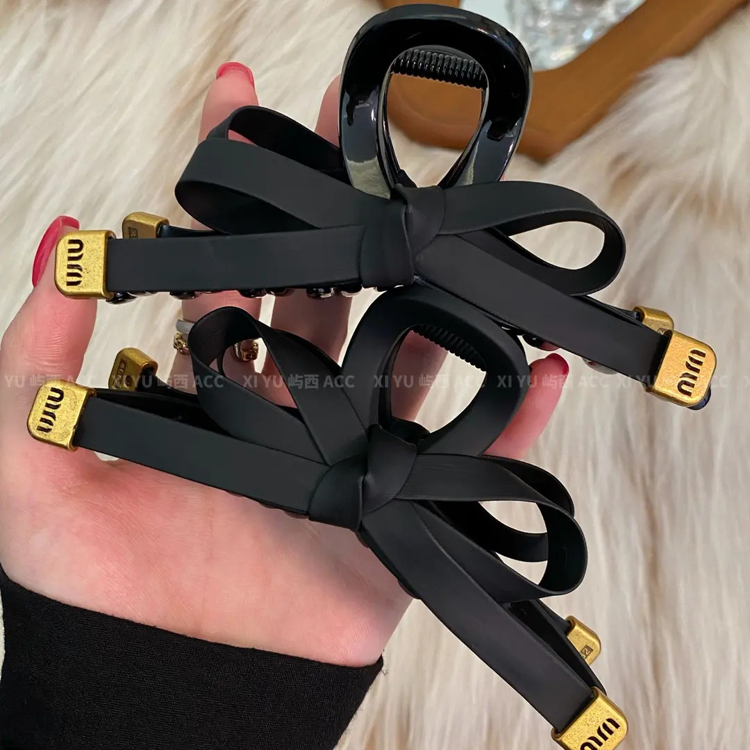 J巴黎街秋冬高品质韩系气质金标蝴蝶结大号抓夹女高级感鲨鱼夹