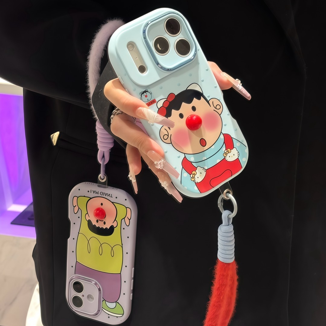 适用胖虎红鼻子挂绳苹果16/17promax手机壳华为p80vivo小米15oppo