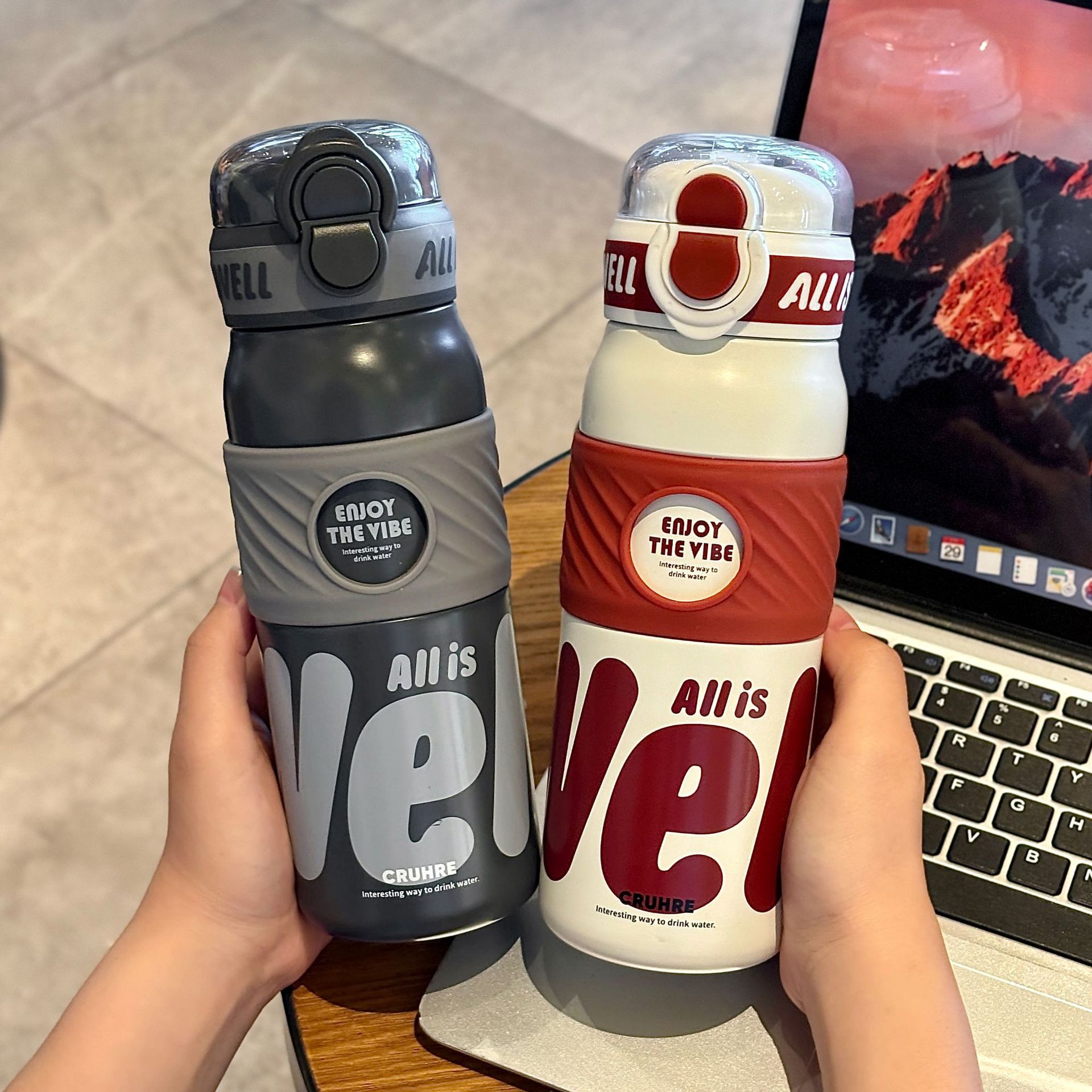 初高中学生保温杯子新款儿童吸管水杯316不锈钢男孩便携上学专用